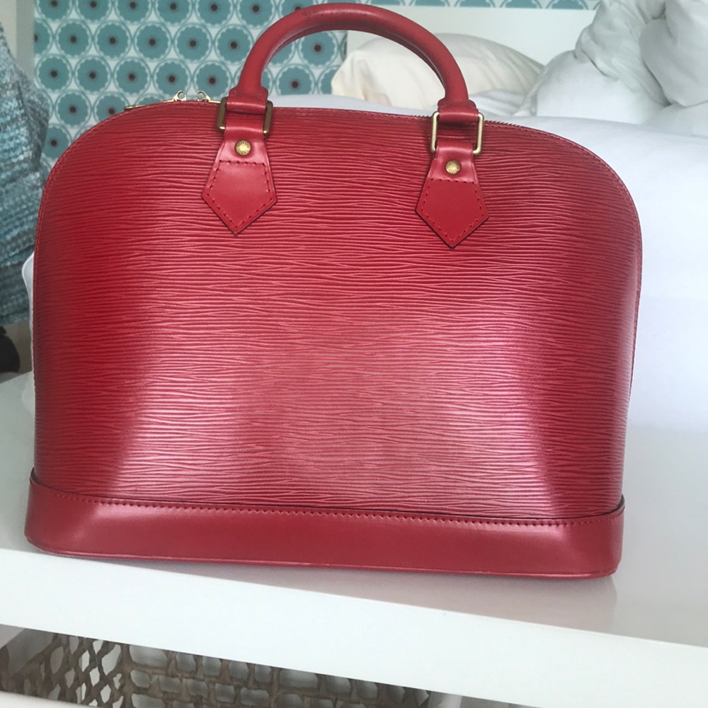 COPY - Louis Vuitton Epi Alma PM